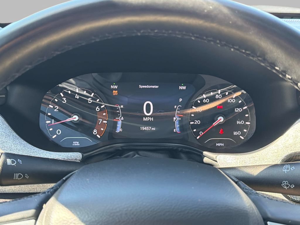 Certified 2022 Jeep Compass Latitude w/ Sun and Sound Group AWD/4WD image 24