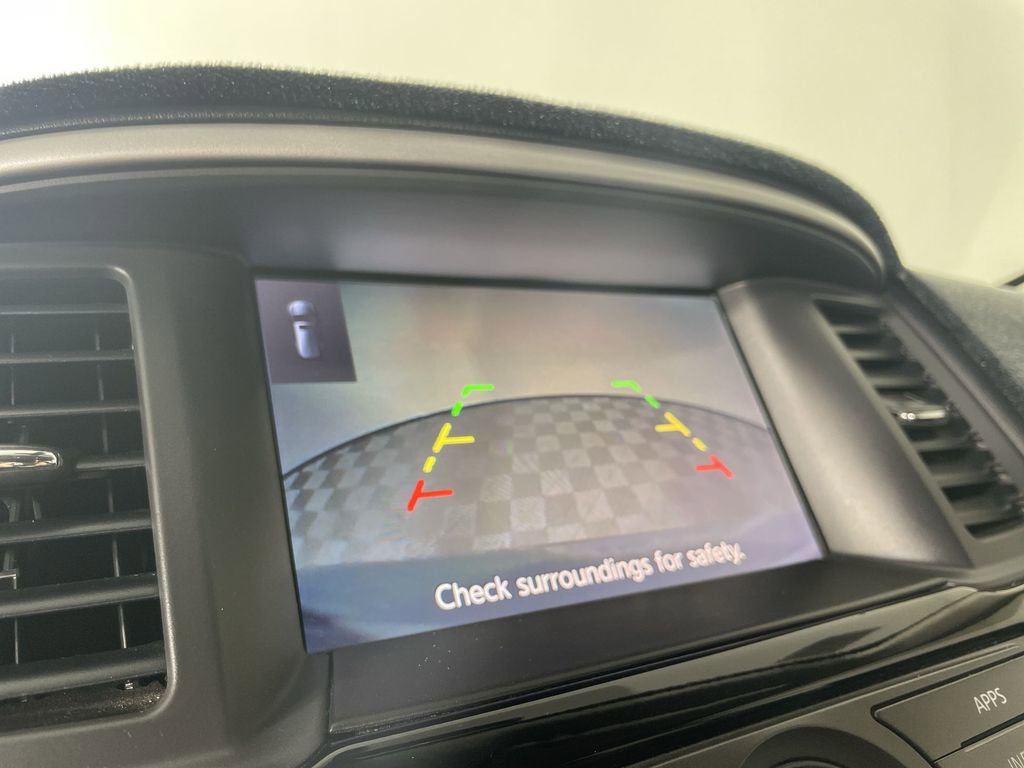 Used 2020 Nissan Pathfinder SV image 14