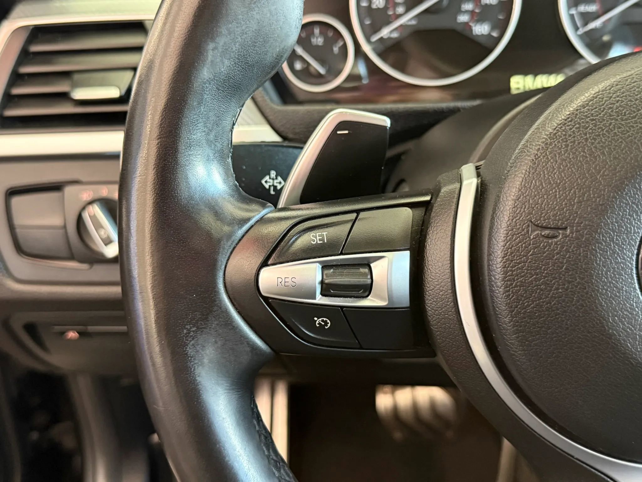 Used 2018 BMW 340i Sedan w/ Track Handling Package image 12