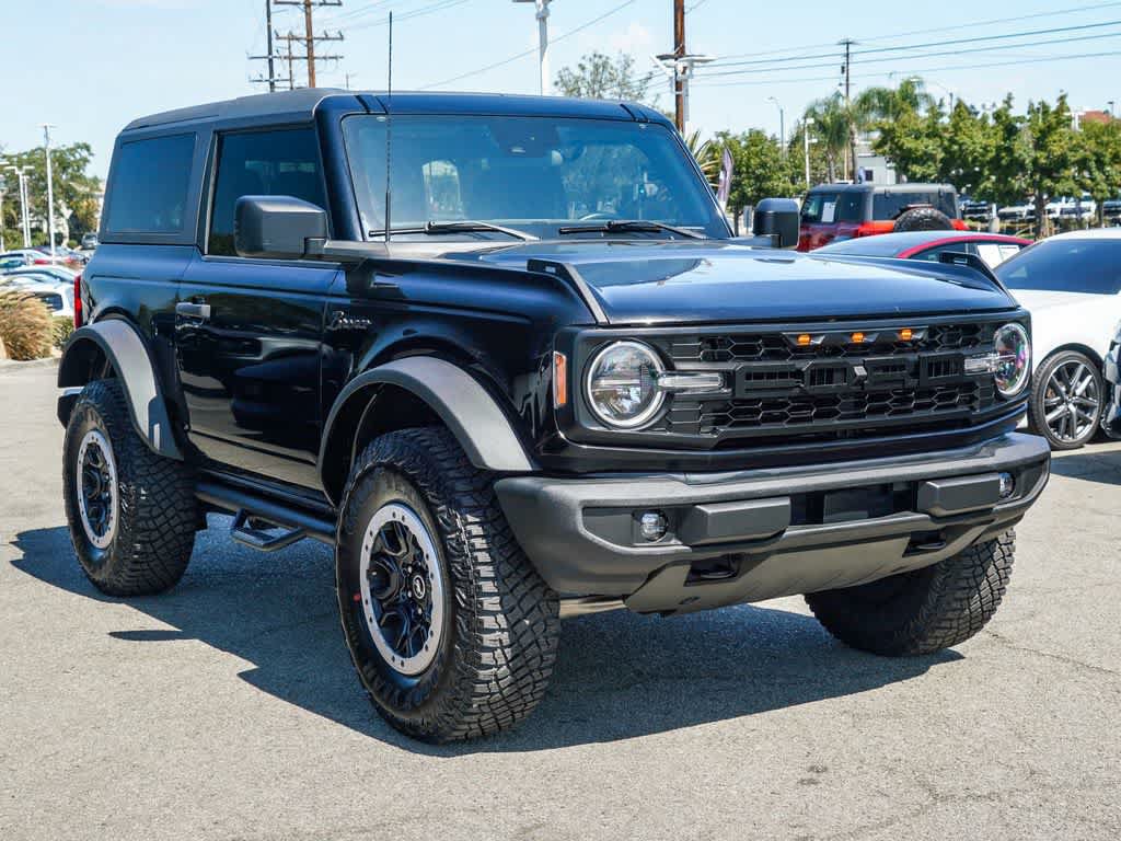 Used 2022 Ford Bronco Big Bend w/ Sasquatch Package AWD/4WD image 3