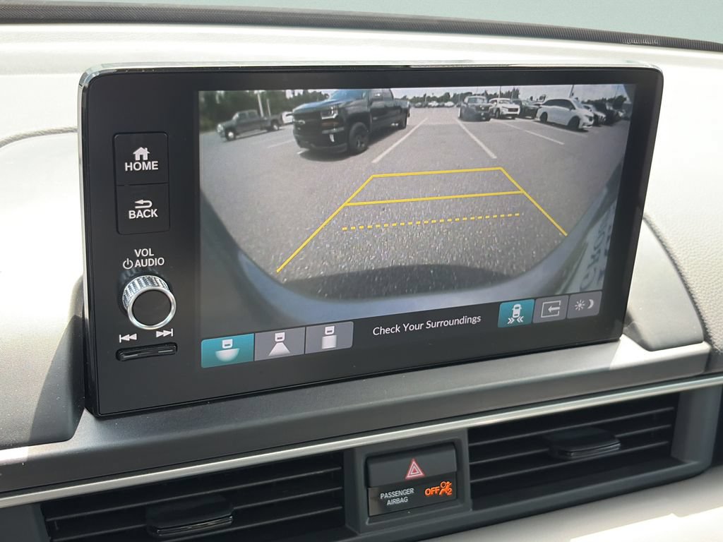 Certified 2025 Honda Pilot Touring image 26