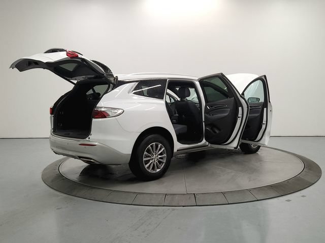 Used 2023 Buick Enclave Essence AWD/4WD image 16
