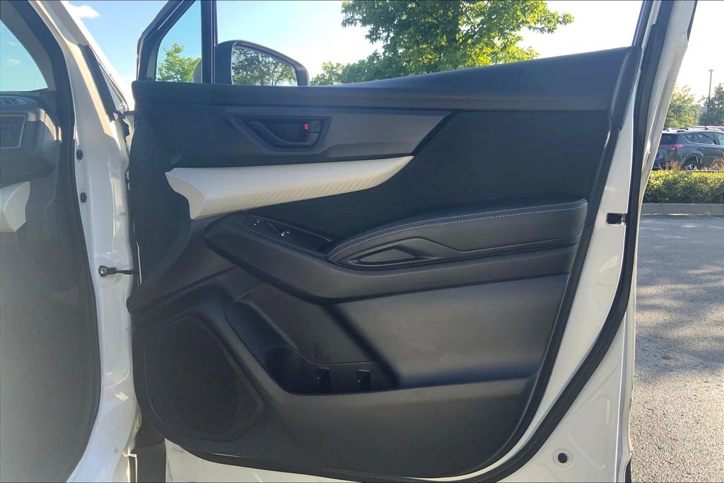 Certified 2022 Subaru Ascent 8-Passenger image 25