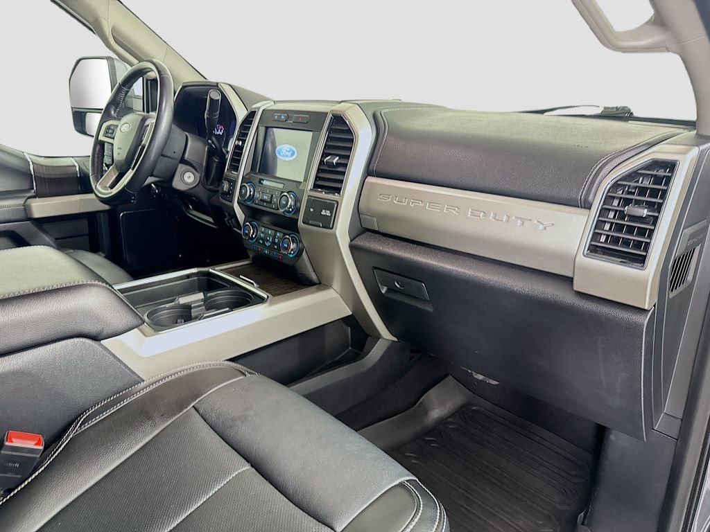 Used 2021 Ford F350 Lariat w/ Camper Package image 27