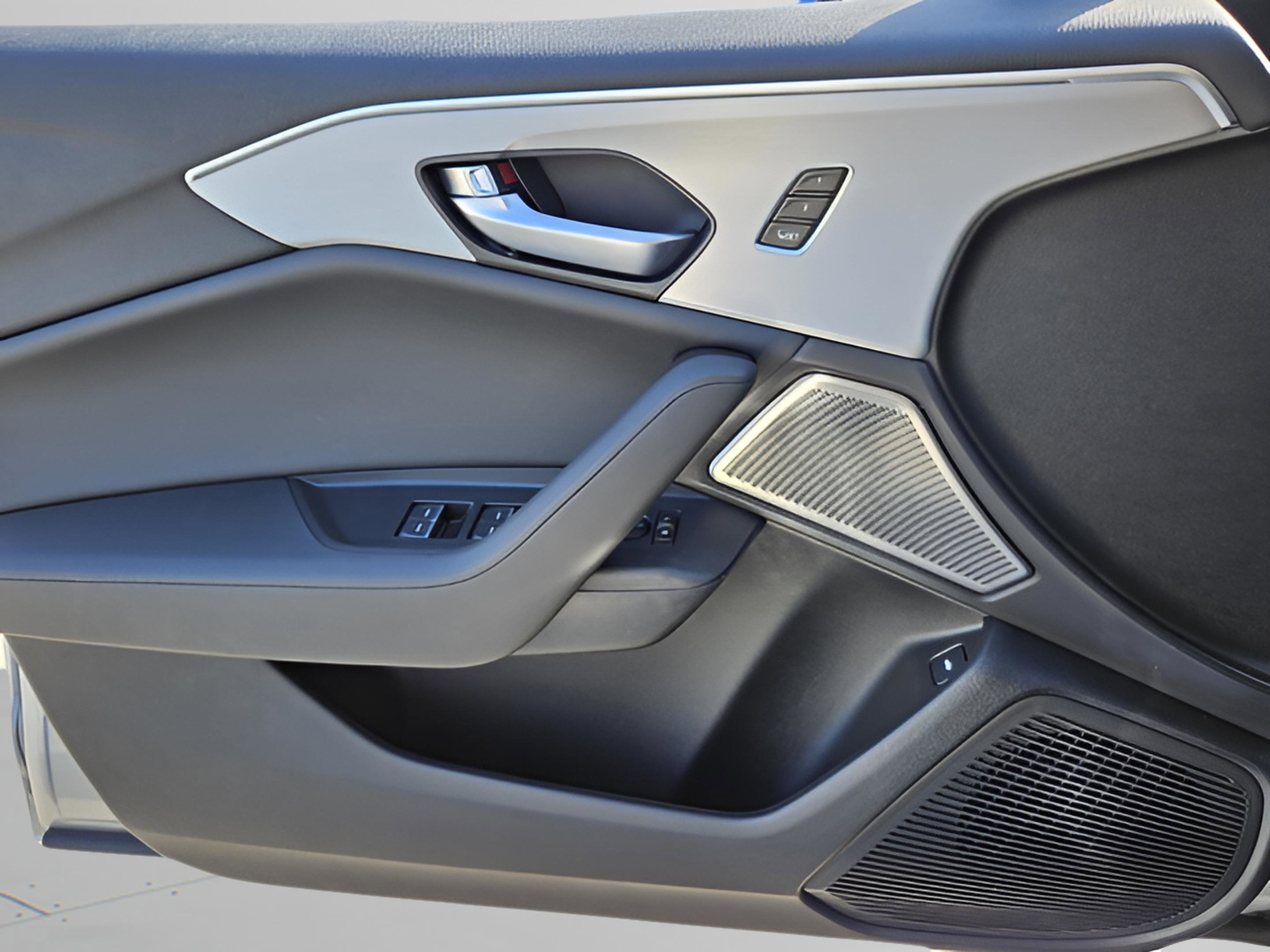 New 2025 Acura TLX w/ Technology Package FWD image 32