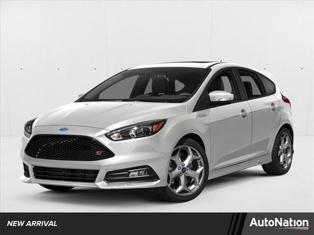 Used 2017 Ford Focus ST w/ Equipment Group 401A FWD image 1