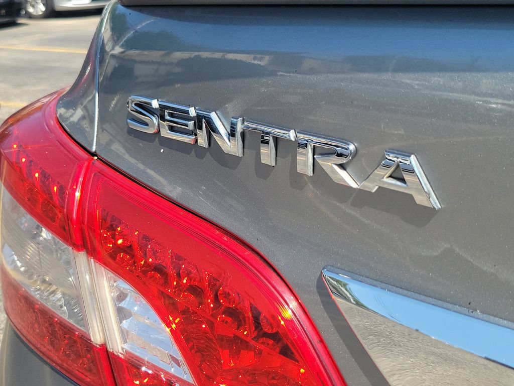 Used 2013 Nissan Sentra SL w/ Premium Pkg FWD image 7