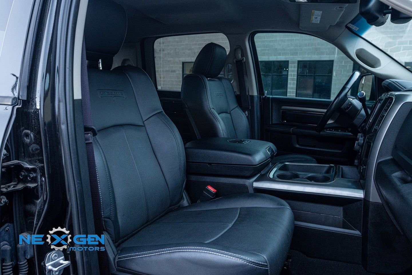 Used 2018 RAM 3500 Laramie w/ Sport Appearance Group image 42