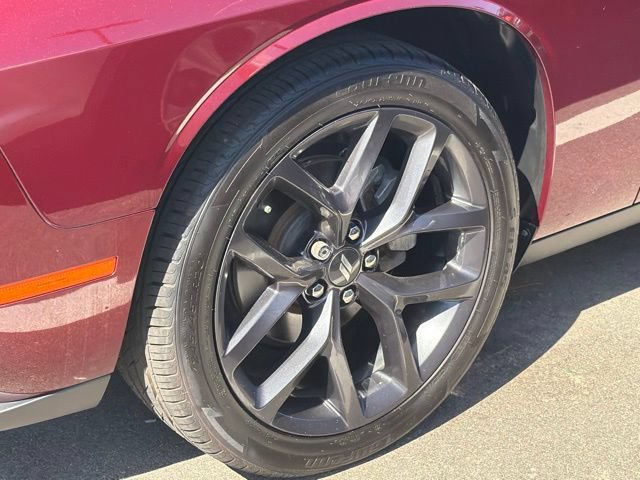 Used 2021 Dodge Challenger SXT w/ Blacktop Package RWD image 4