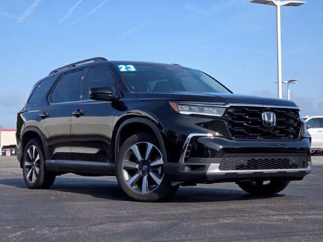 Used 2023 Honda Pilot Elite image 2