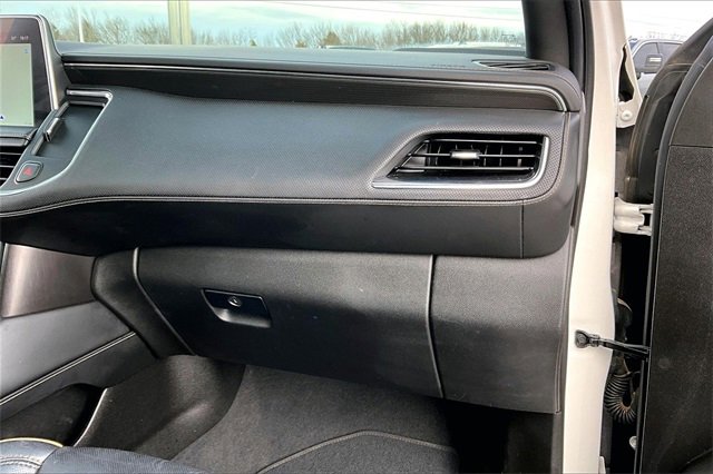 Used 2022 GMC Yukon XL AT4 w/ Max Trailering Package image 27