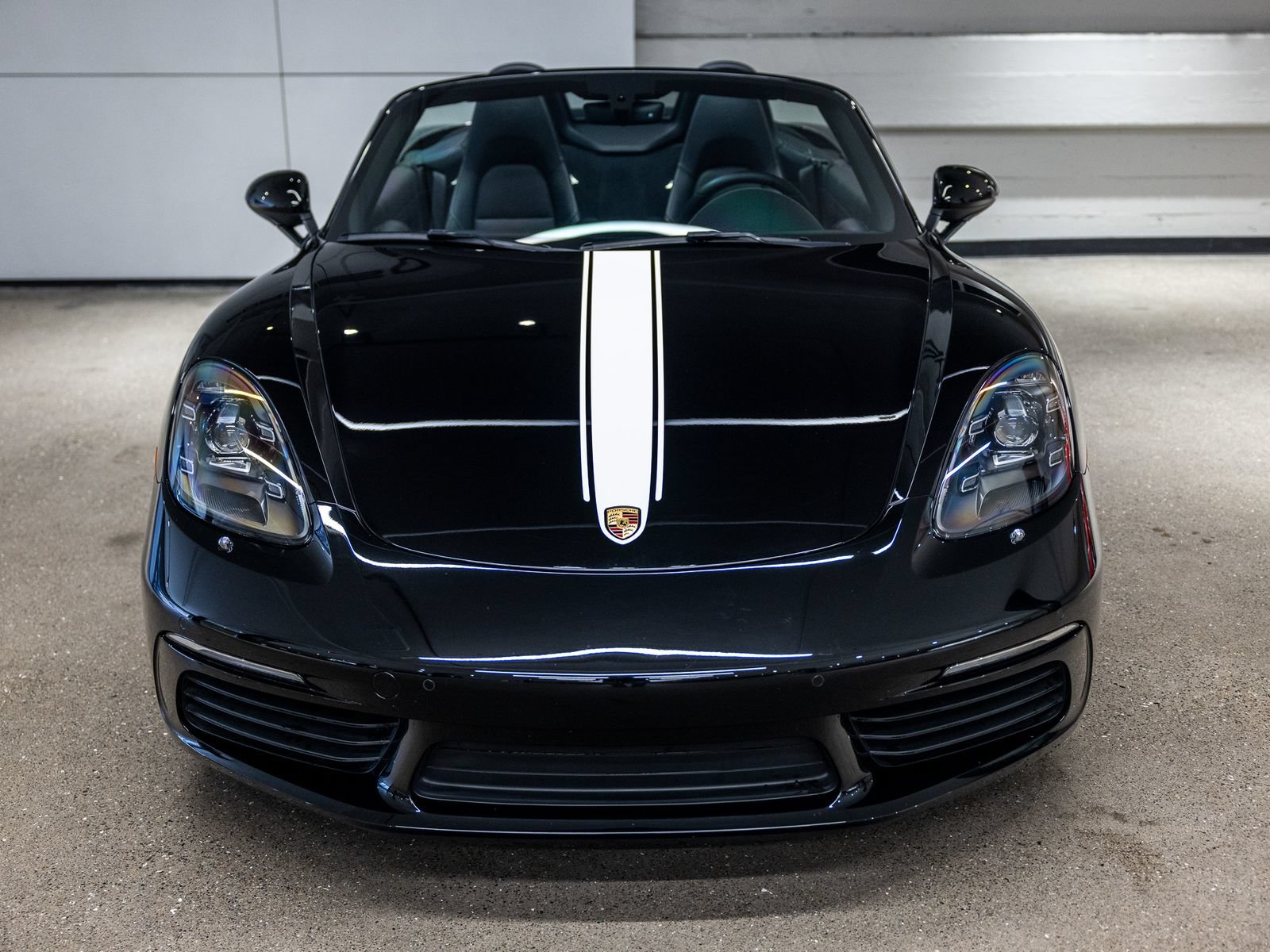 Certified 2024 Porsche 718 Boxster RWD image 12