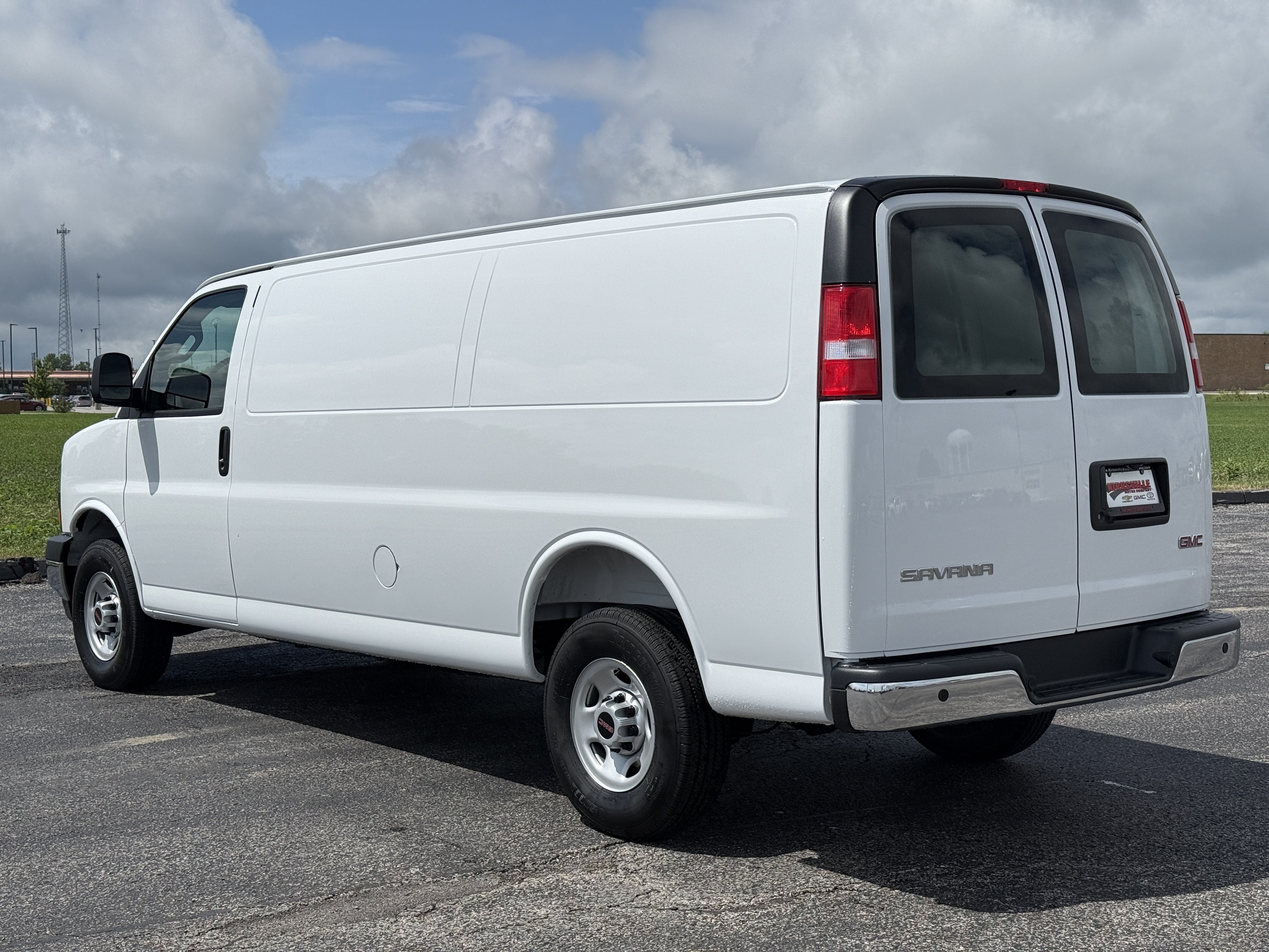New 2026 GMC Savana 2500 Extended w/ Driver Convenience Package RWD image 7
