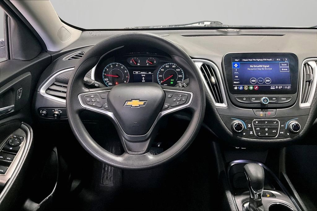 Used 2023 Chevrolet Malibu LT w/ Driver Confidence Package FWD image 8