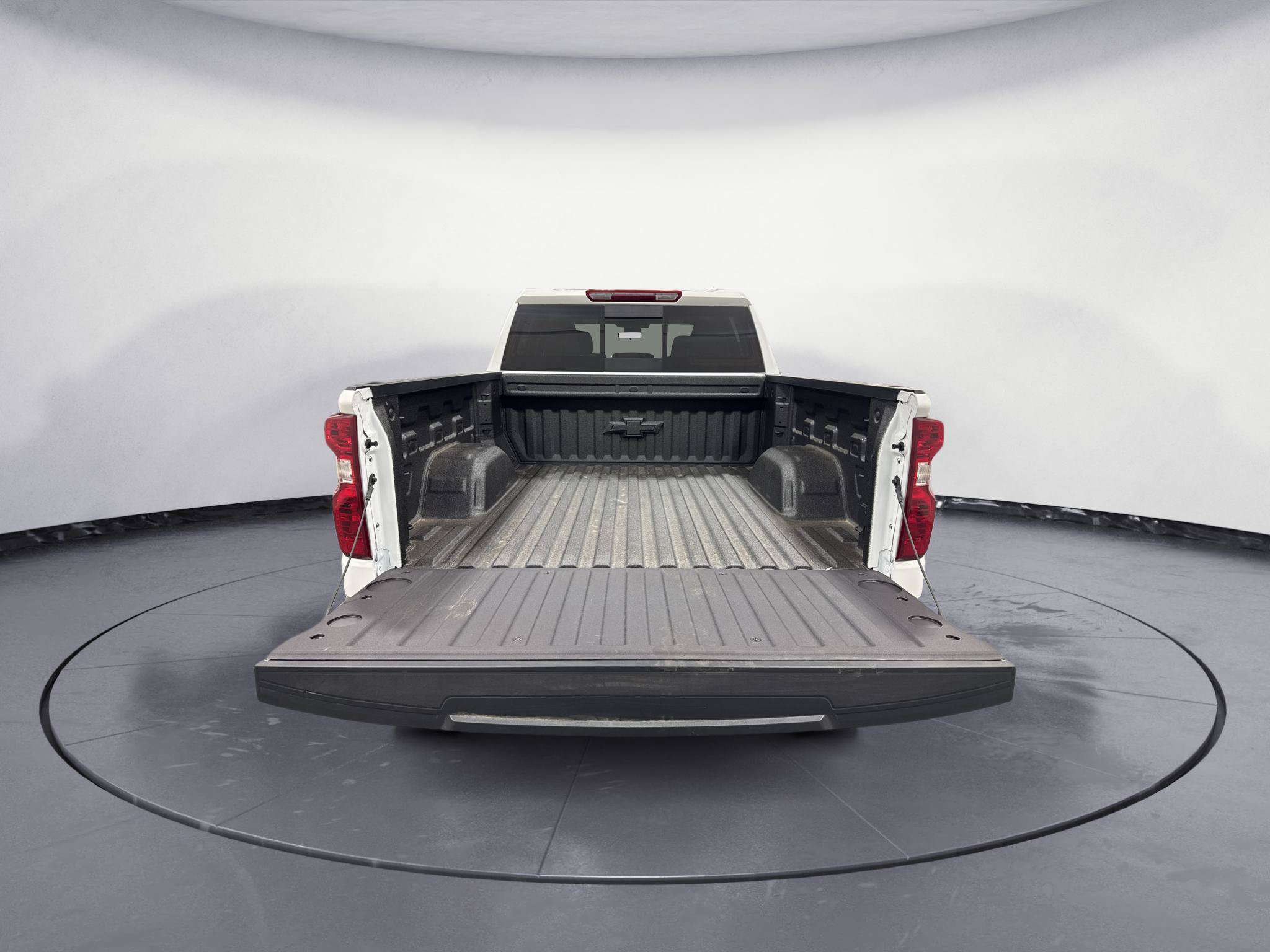 New 2026 Chevrolet Silverado 1500 LT w/ Z71 Off-Road Package AWD/4WD image 11