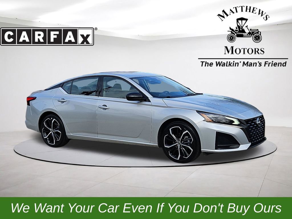 Used 2024 Nissan Altima 2.5 SR