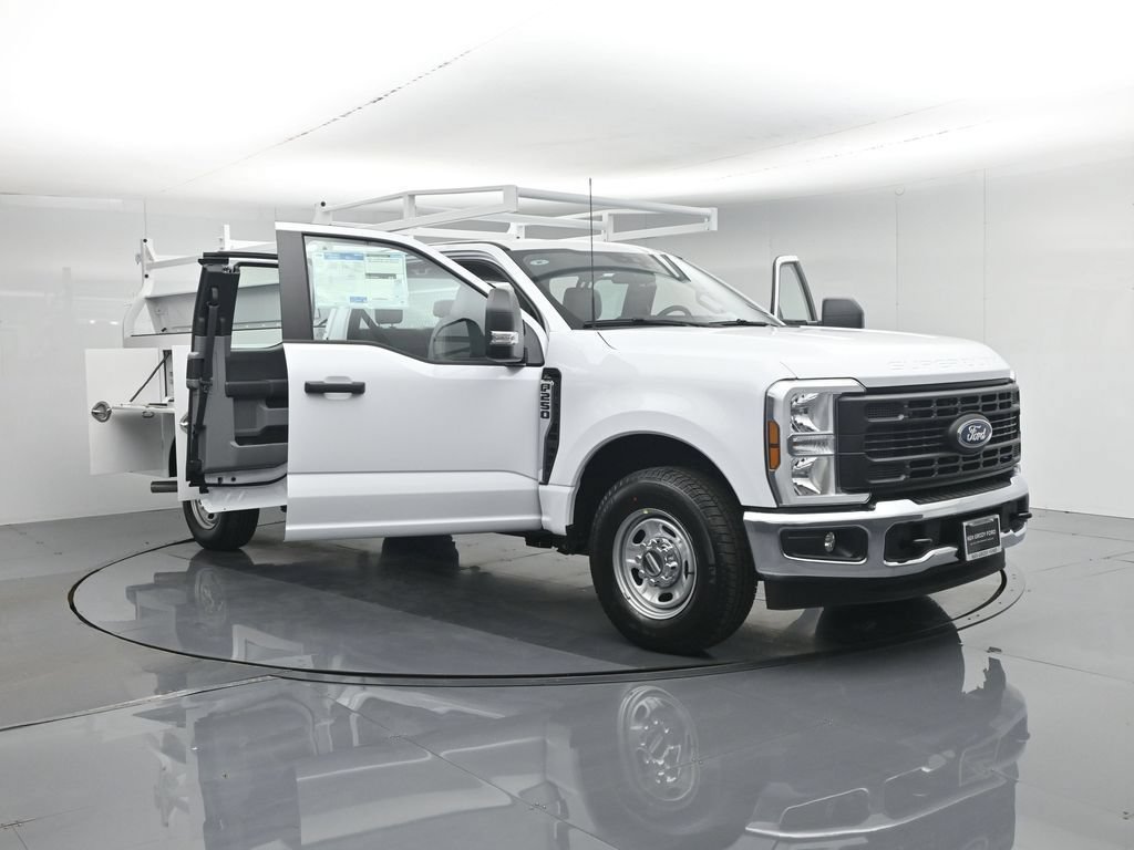 New 2026 Ford F250 XL w/ XL Chrome Package RWD image 30
