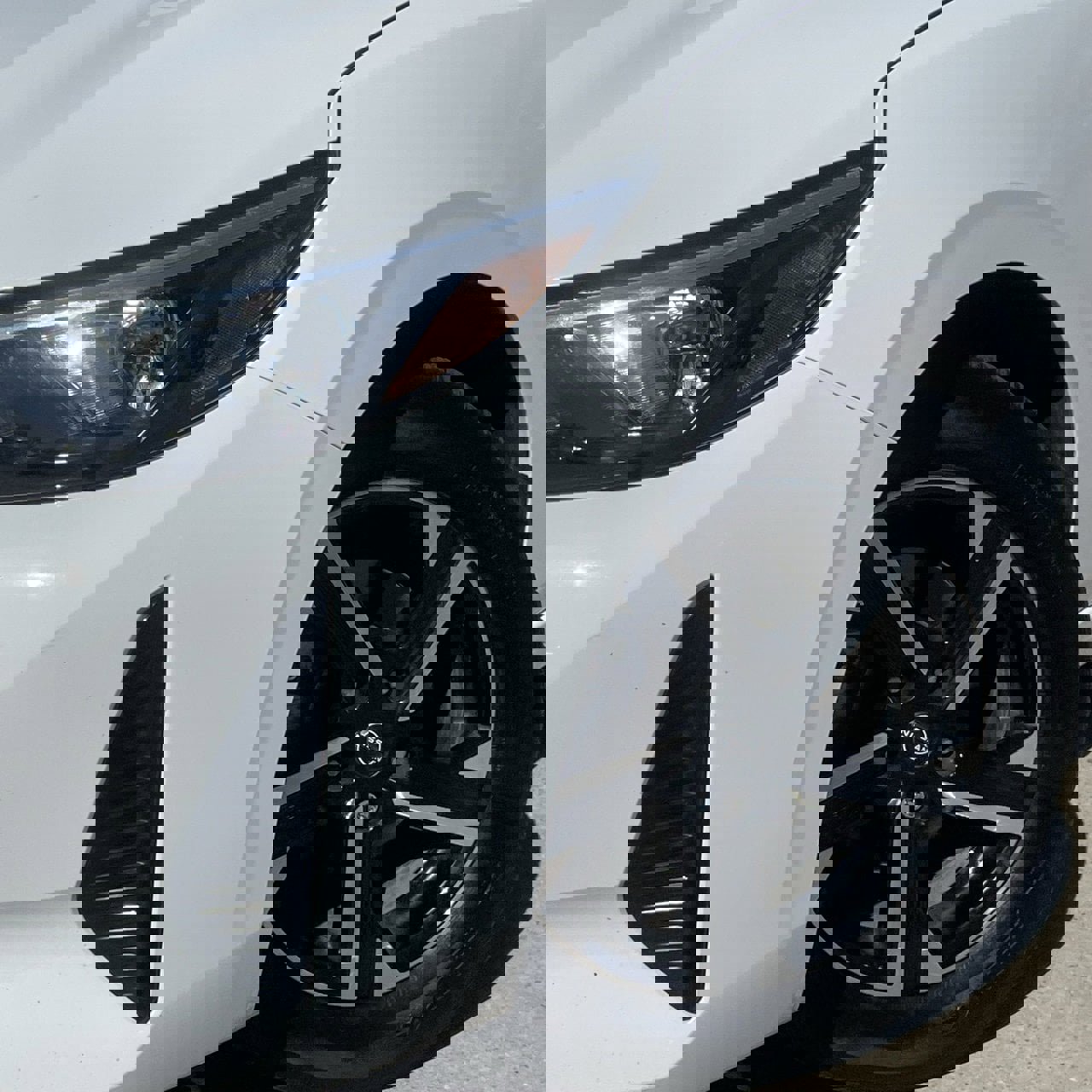 Used 2024 Nissan Sentra SV image 9