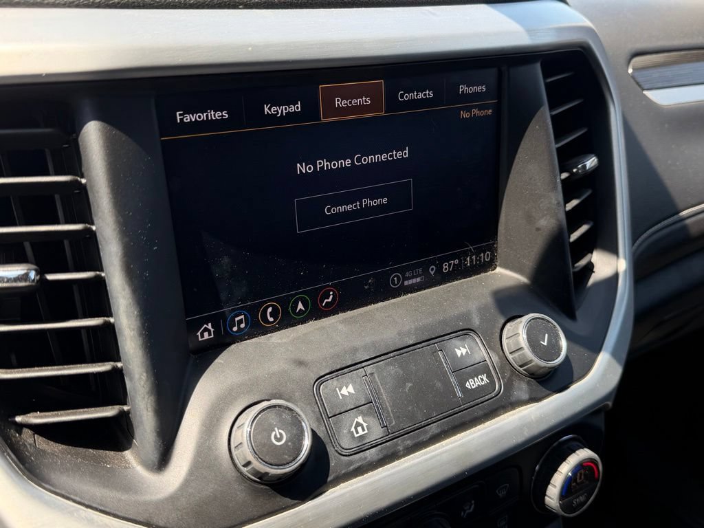 Used 2023 GMC Acadia SLT AWD/4WD image 10