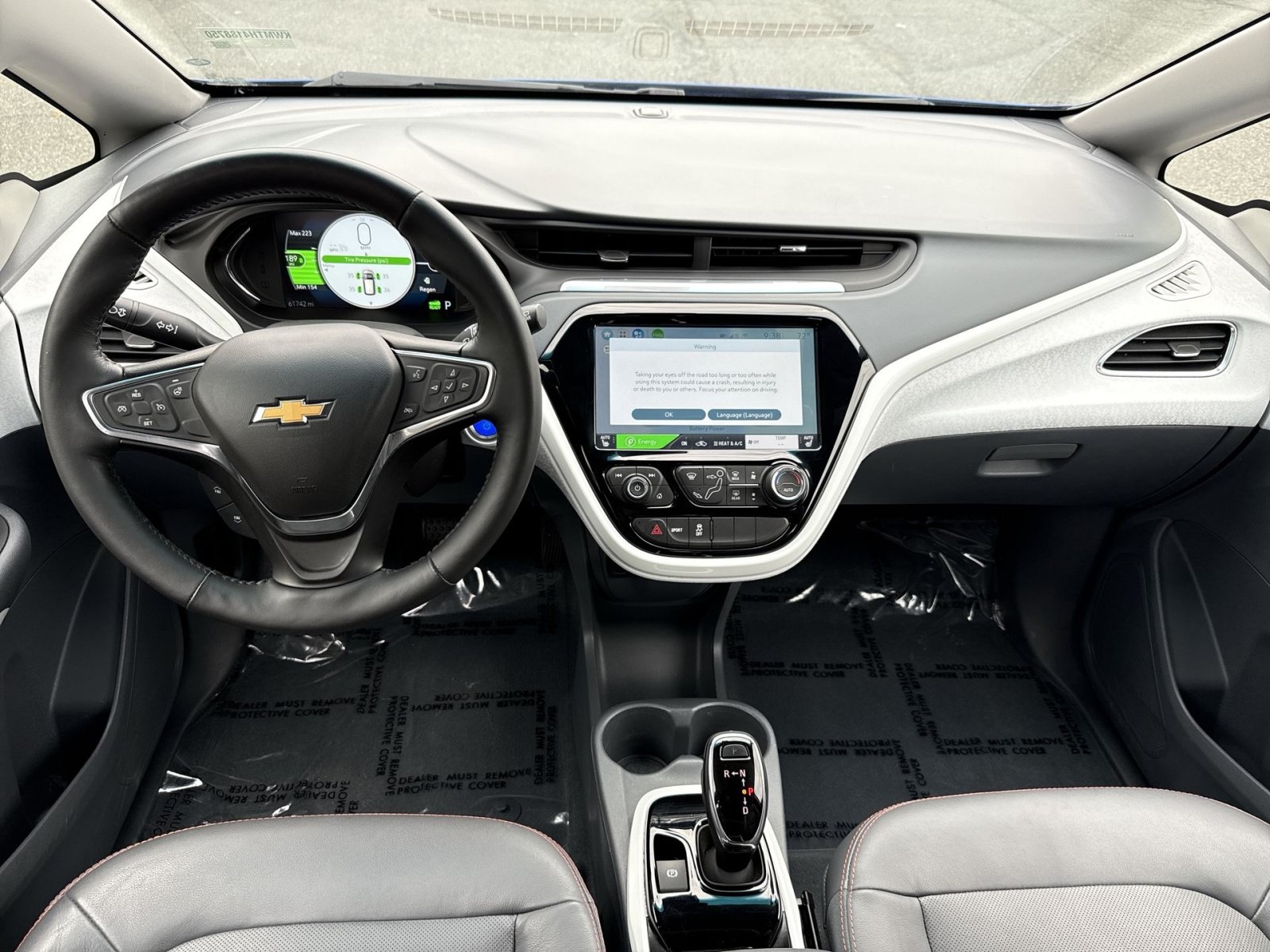 Used 2017 Chevrolet Bolt Premier FWD image 24