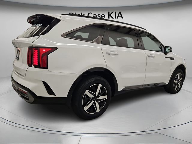Used 2023 Kia Sorento S image 8