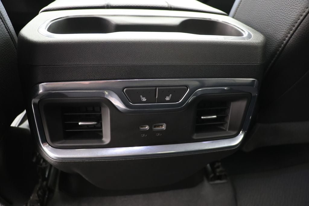 Used 2024 GMC Sierra 1500 Denali w/ Denali Reserve Package AWD/4WD image 20