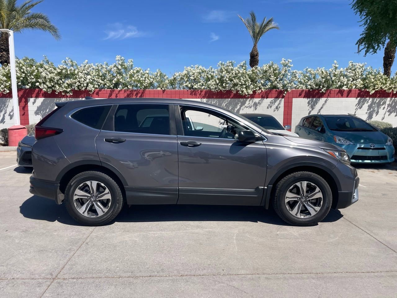 Used 2020 Honda CR-V LX image 3