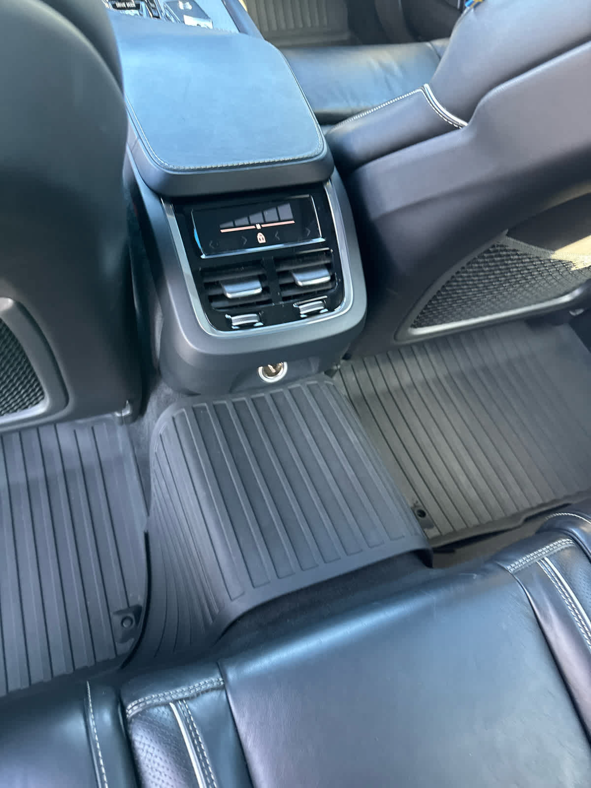 Used 2019 Volvo V90 T5 R-Design w/ Advanced Package FWD image 14
