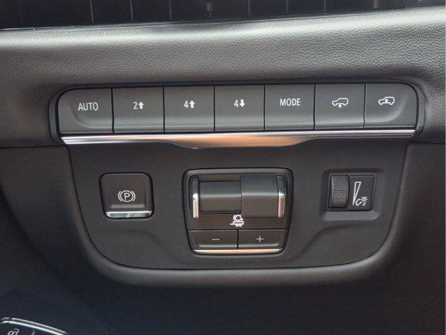 New 2026 Cadillac Escalade Platinum Sport w/ LPO, ONYX Package AWD/4WD image 32