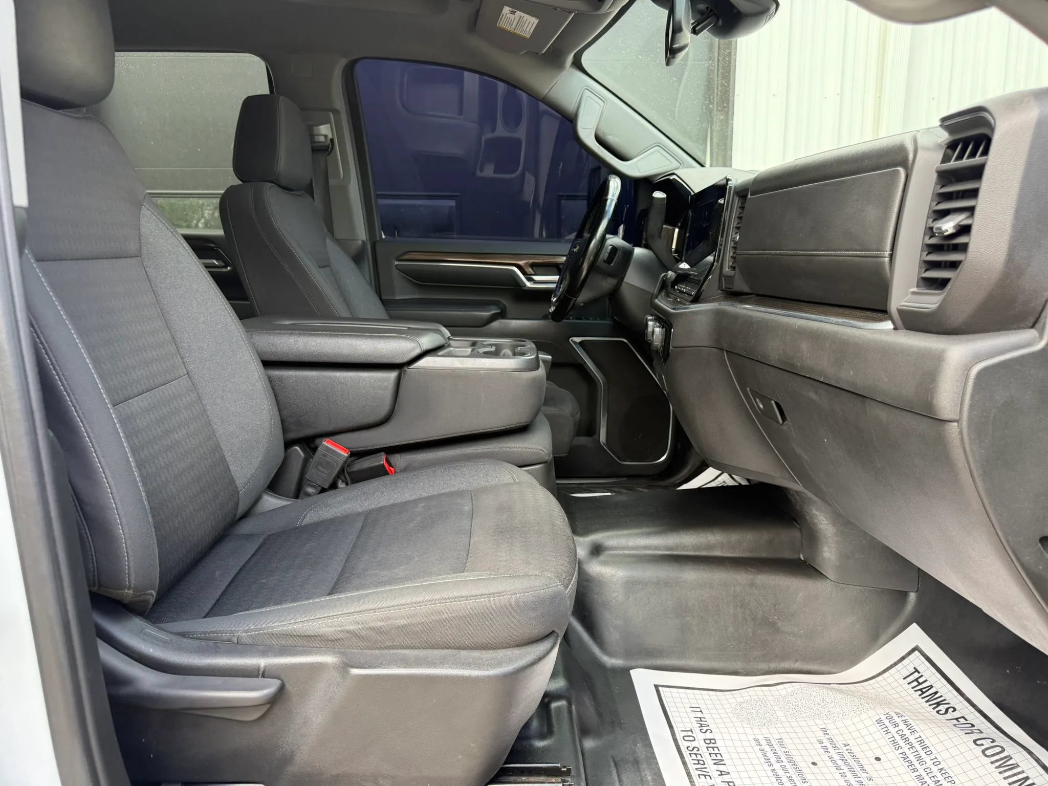 Used 2024 Chevrolet Silverado 2500 LT w/ Convenience Package AWD/4WD image 9