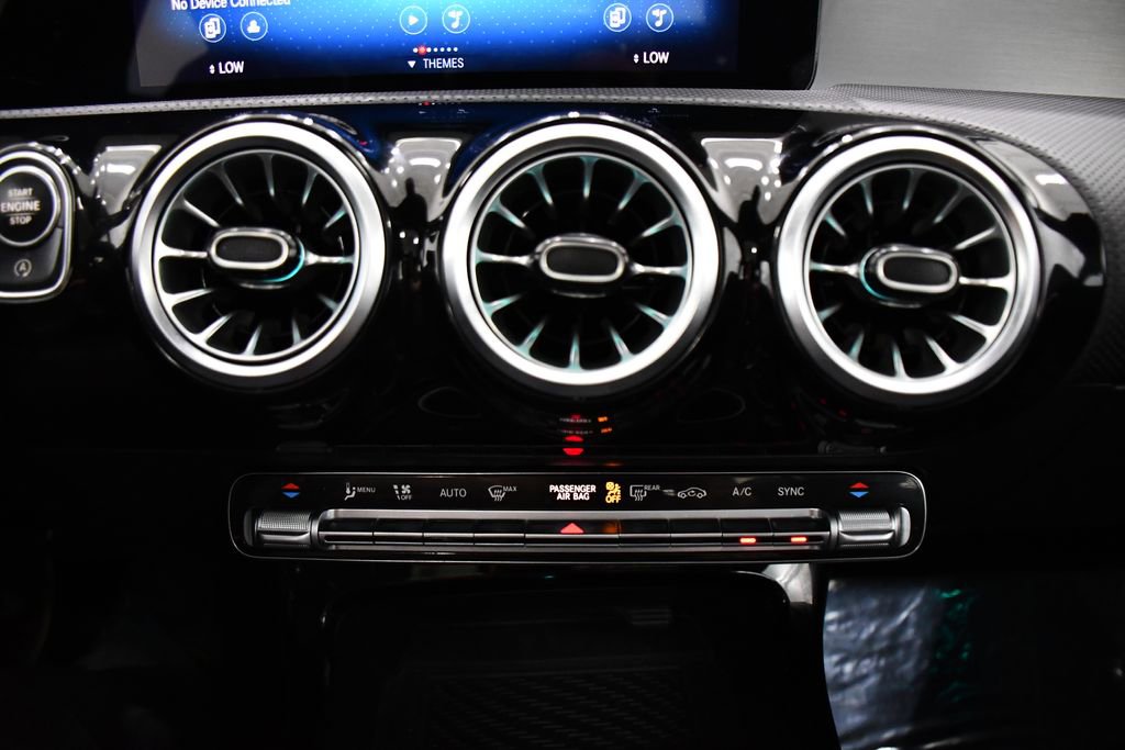 Used 2023 Mercedes-Benz CLA 250 CLA 250 image 14