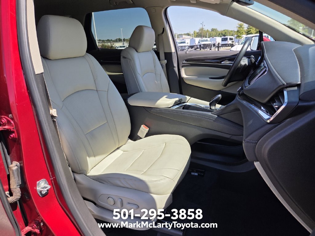 Used 2021 Buick Enclave Essence w/ Sound and Sites Package FWD image 16
