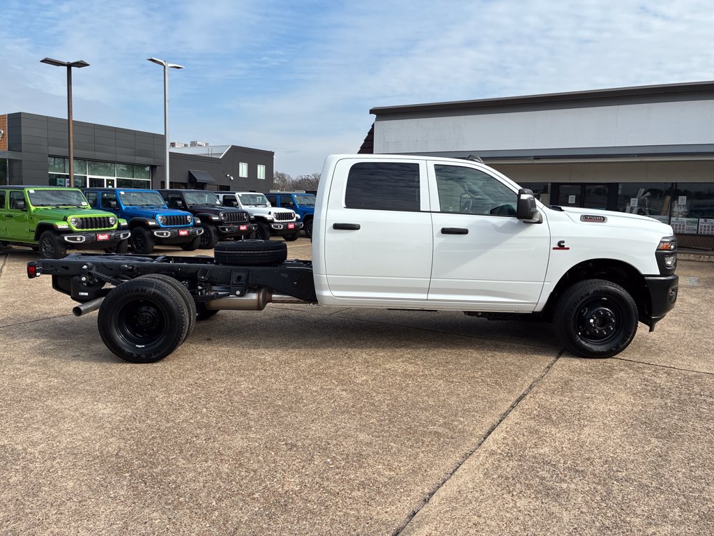 New 2026 RAM 3500 Tradesman AWD/4WD image 7