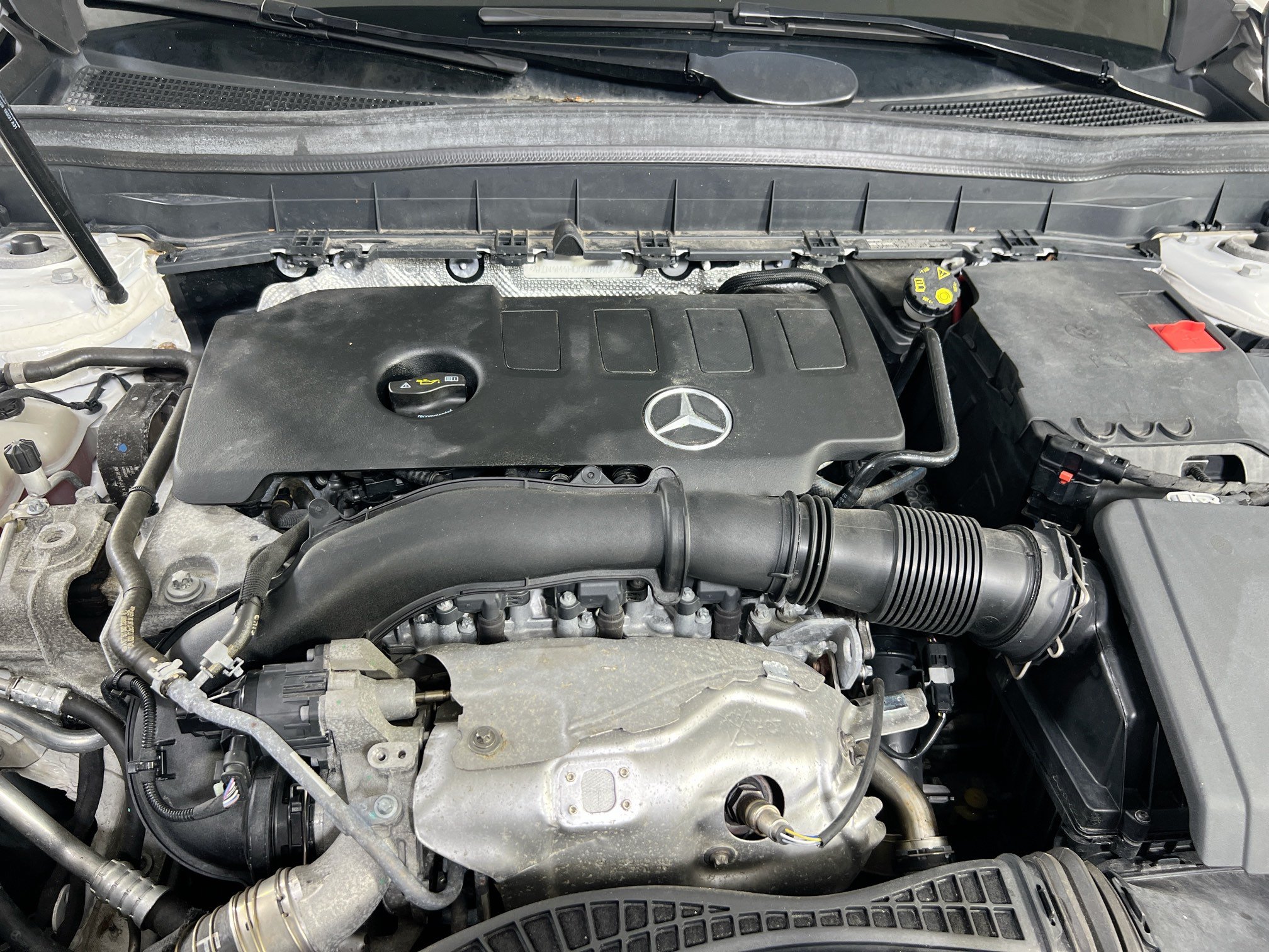 Used 2022 Mercedes-Benz GLB 250 4MATIC image 29