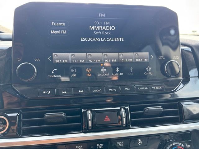 Used 2022 Nissan Pathfinder SL w/ SL Premium Package FWD image 12