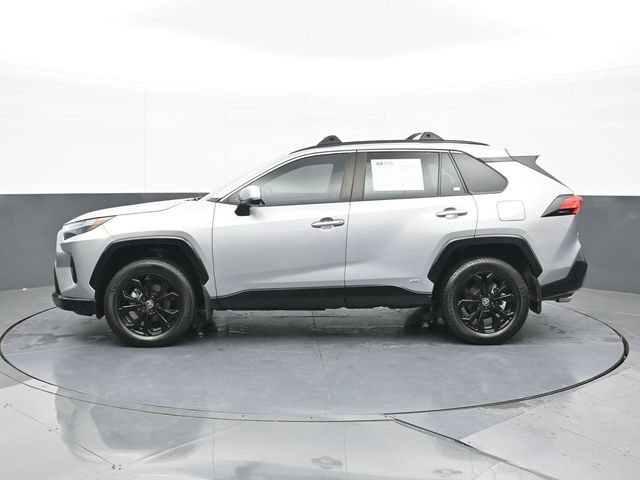 Used 2024 Toyota RAV4 SE AWD/4WD image 8