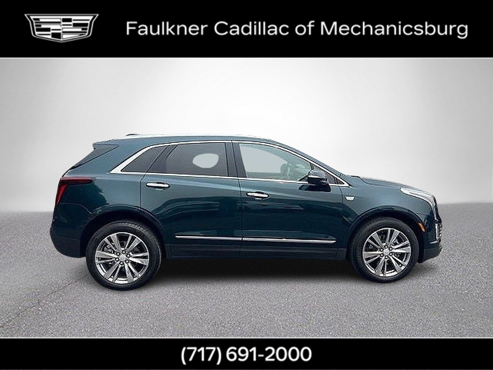 Used 2024 Cadillac XT5 Premium Luxury AWD/4WD image 4