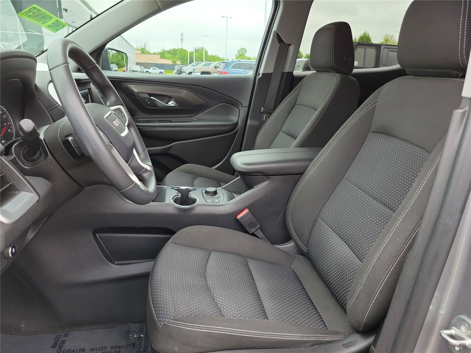 Used 2023 GMC Terrain SLE w/ Driver Convenience Package FWD image 17