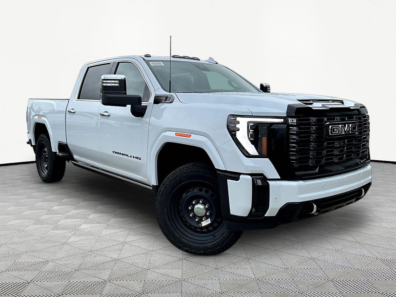 New 2026 GMC Sierra 2500 Denali Ultimate w/ LPO, Black Badging Package AWD/4WD image 3