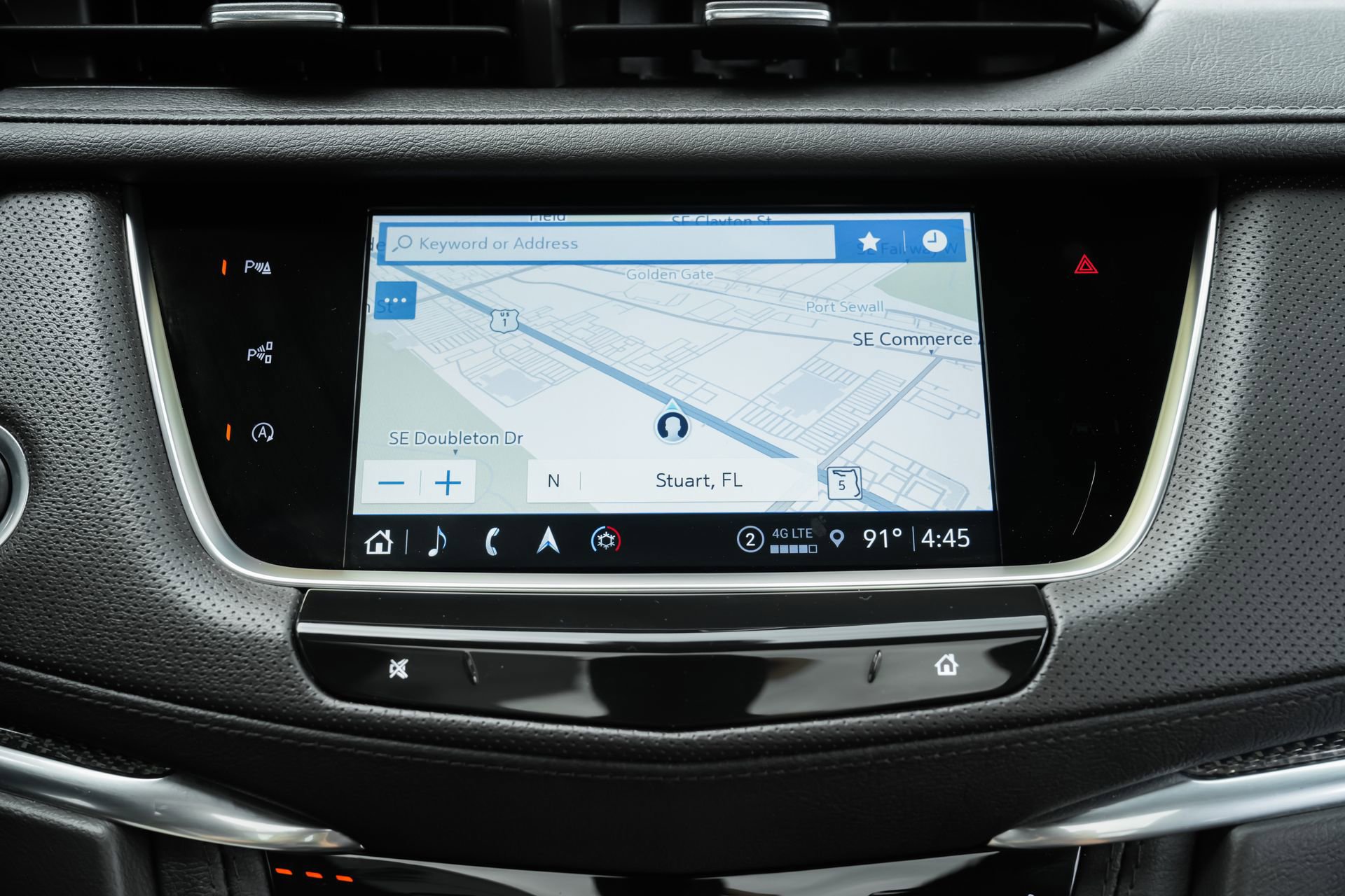 Used 2023 Cadillac XT5 Sportv w/ Technology Package image 13