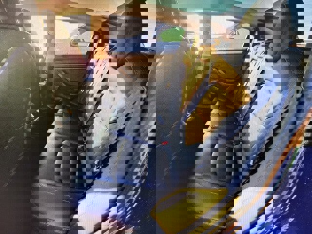 Used 2021 Tesla Model 3 Long Range image 10