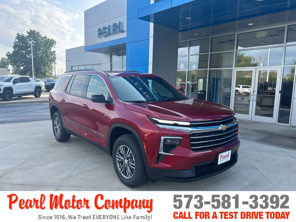 New 2026 Chevrolet Traverse LT w/ Driver Confidence Package image 1