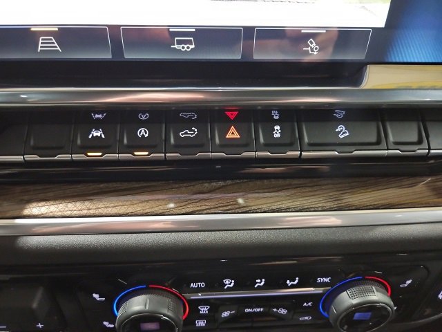 New 2025 Chevrolet Silverado 1500 LT w/ Z71 Off-Road Package image 28