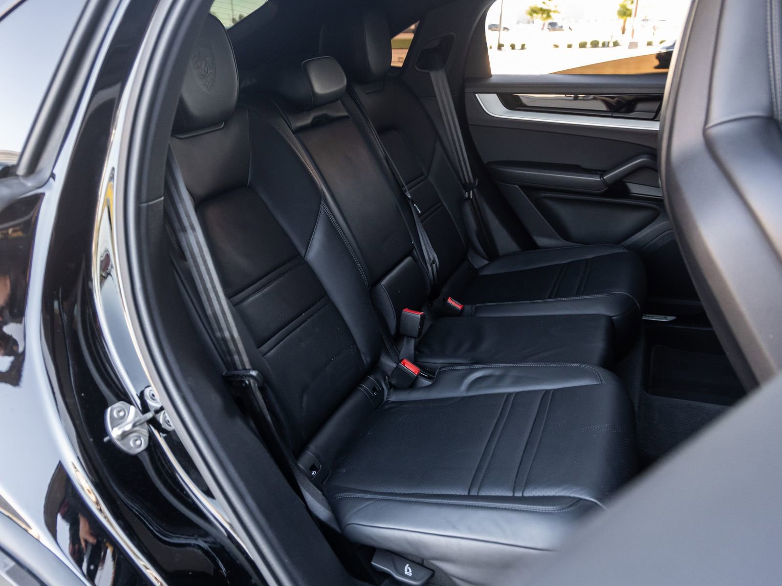 Certified 2024 Porsche Cayenne S image 39