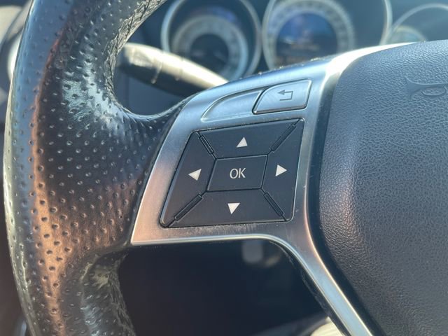 Used 2012 Mercedes-Benz C 300 4MATIC Sedan image 18