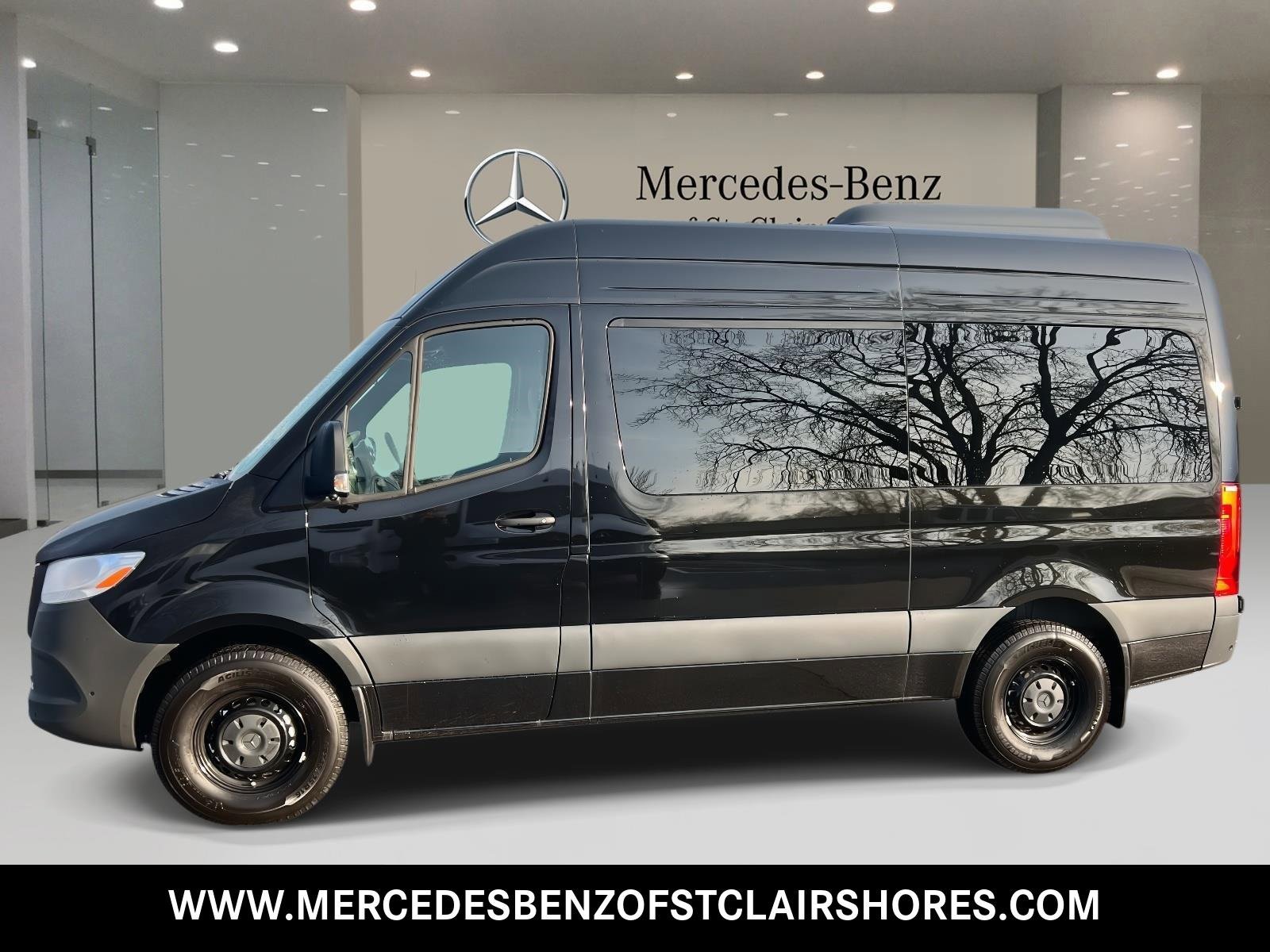 New 2025 Mercedes-Benz Sprinter 2500 image 2