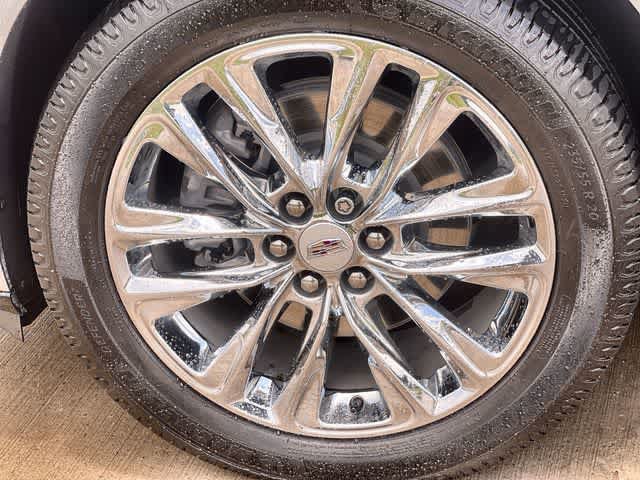 Used 2023 Cadillac XT6 Luxury FWD image 9