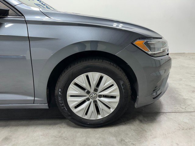 Used 2019 Volkswagen Jetta S image 33