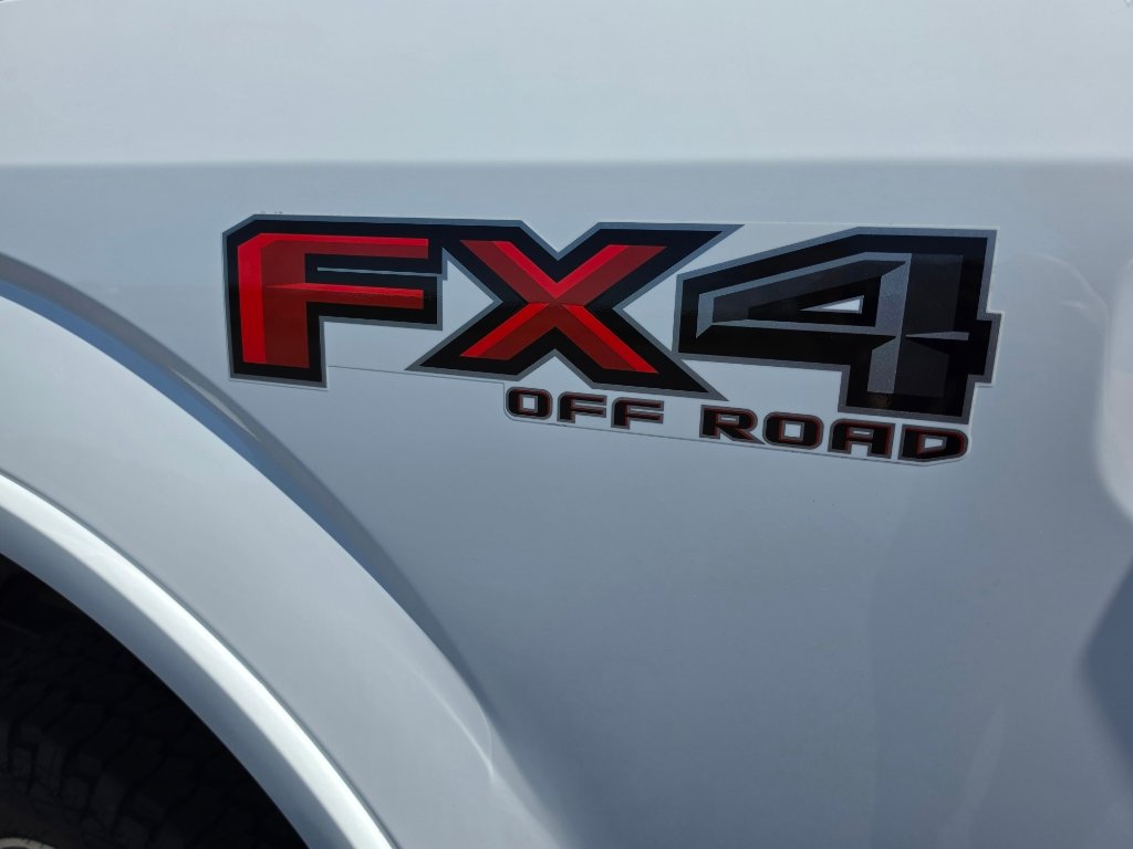 Used 2020 Ford F150 Lariat w/ FX4 Off-Road Package AWD/4WD image 9