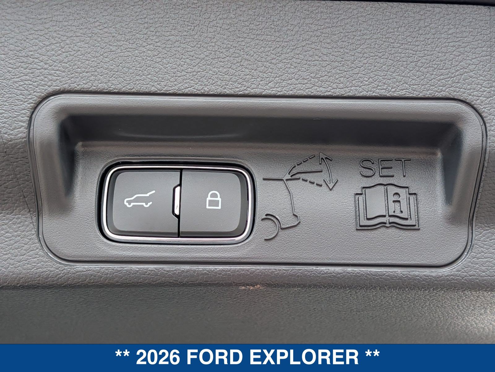 New 2026 Ford Explorer Active w/ Active Comfort Package RWD image 16